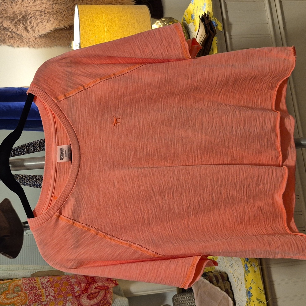 Victoria's Secret pink crop T-shirt